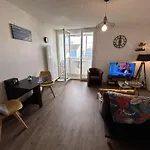 Moderne Avec Balcon Proche - Fr-1-224c-366 Apartamento *
