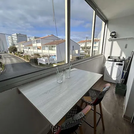 Moderne Avec Balcon Proche - Fr-1-224c-366