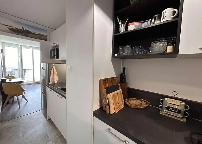 Moderne Avec Balcon Proche - Fr-1-224c-366 Apartamento