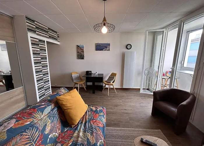 Moderne Avec Balcon Proche - Fr-1-224c-366 Saint-Hilaire-de-Riez